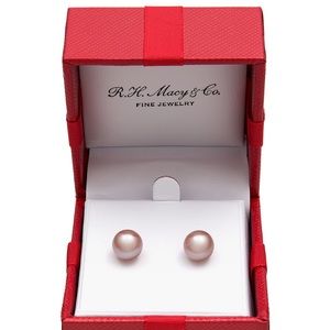 Pink pearl earrings from RH Macy and co.  EUC.